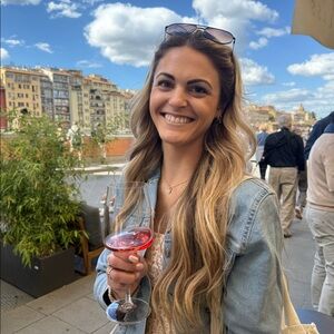 Meet your Posher, Kiley